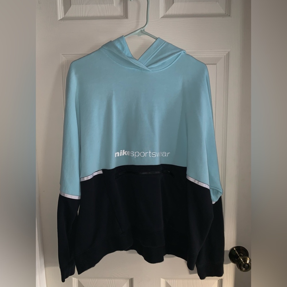 Womens Nike Sportswear Sweatshirt